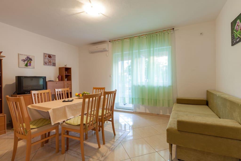 פודסטראנה Apartmani Sanja Suta מראה חיצוני תמונה