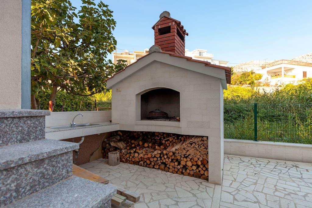 פודסטראנה Apartmani Sanja Suta מראה חיצוני תמונה