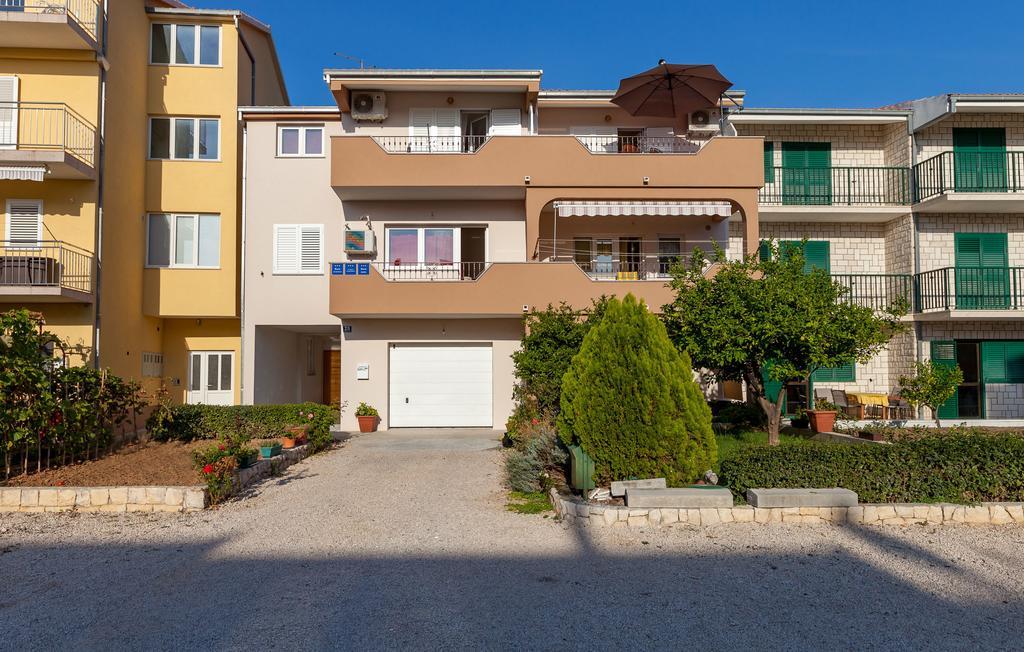 פודסטראנה Apartmani Sanja Suta מראה חיצוני תמונה