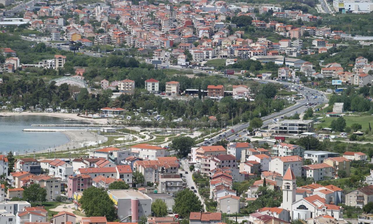 פודסטראנה Apartmani Sanja Suta מראה חיצוני תמונה